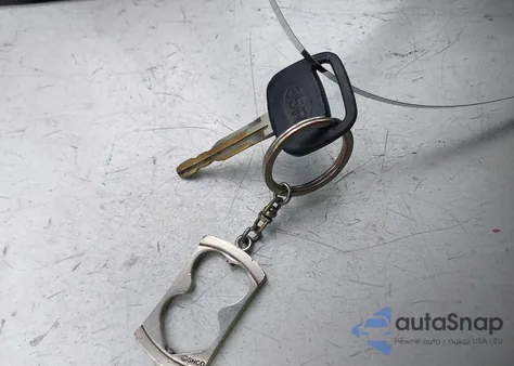 2001 Toyota Camry Le from USA, damaged, VIN JT2BG22K510548925